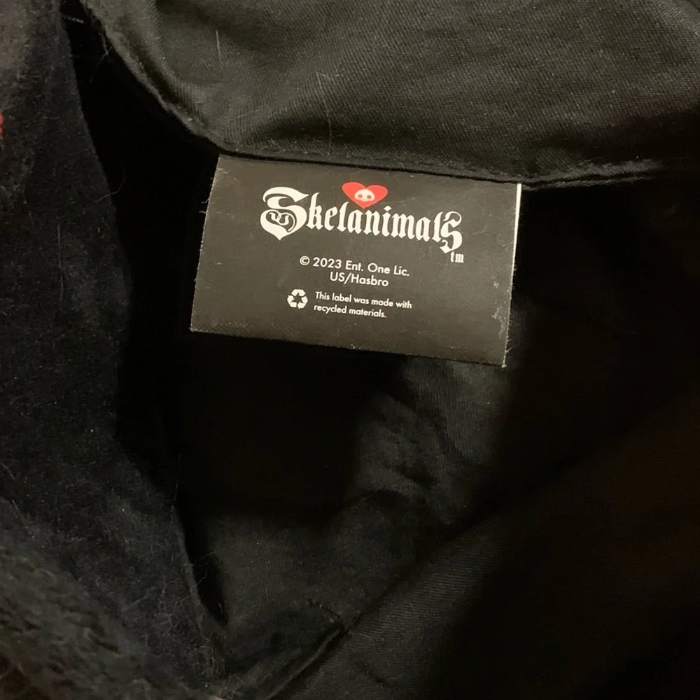 Skelanimal Black Tote Bag with White Skull and Red straps - Picture 6 of 6